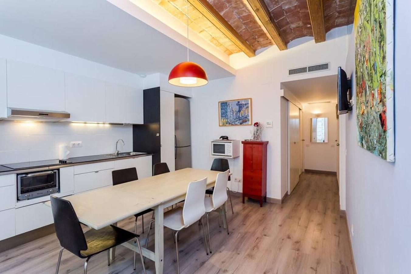 Apartamento Charming 3 Bdr-2 Bthr In Gracia *